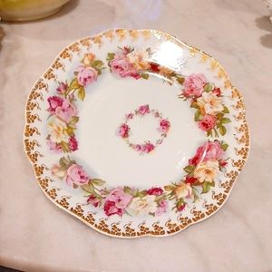 Antique Floral 7.5" Rose Motif   gold Scalloped edge plate